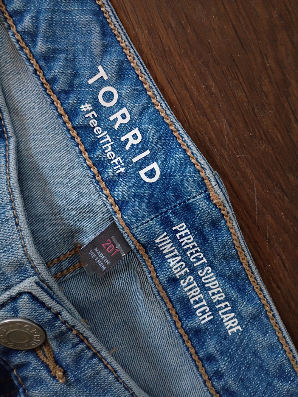 Torrid Perfect Super Flare Vintage Stretch Women's Jeans Size 20T - Picture 8 of 12